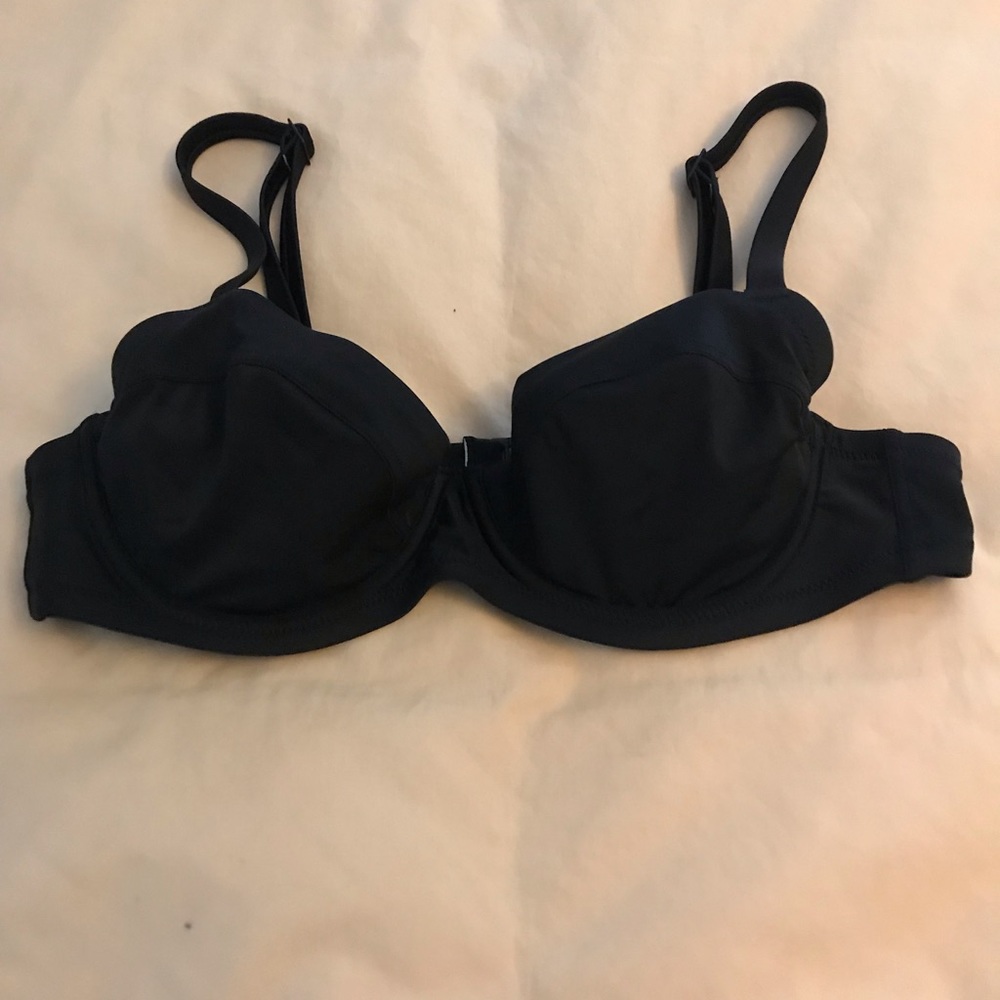 Aerie bikini top and bottoms - Picture 2 of 8